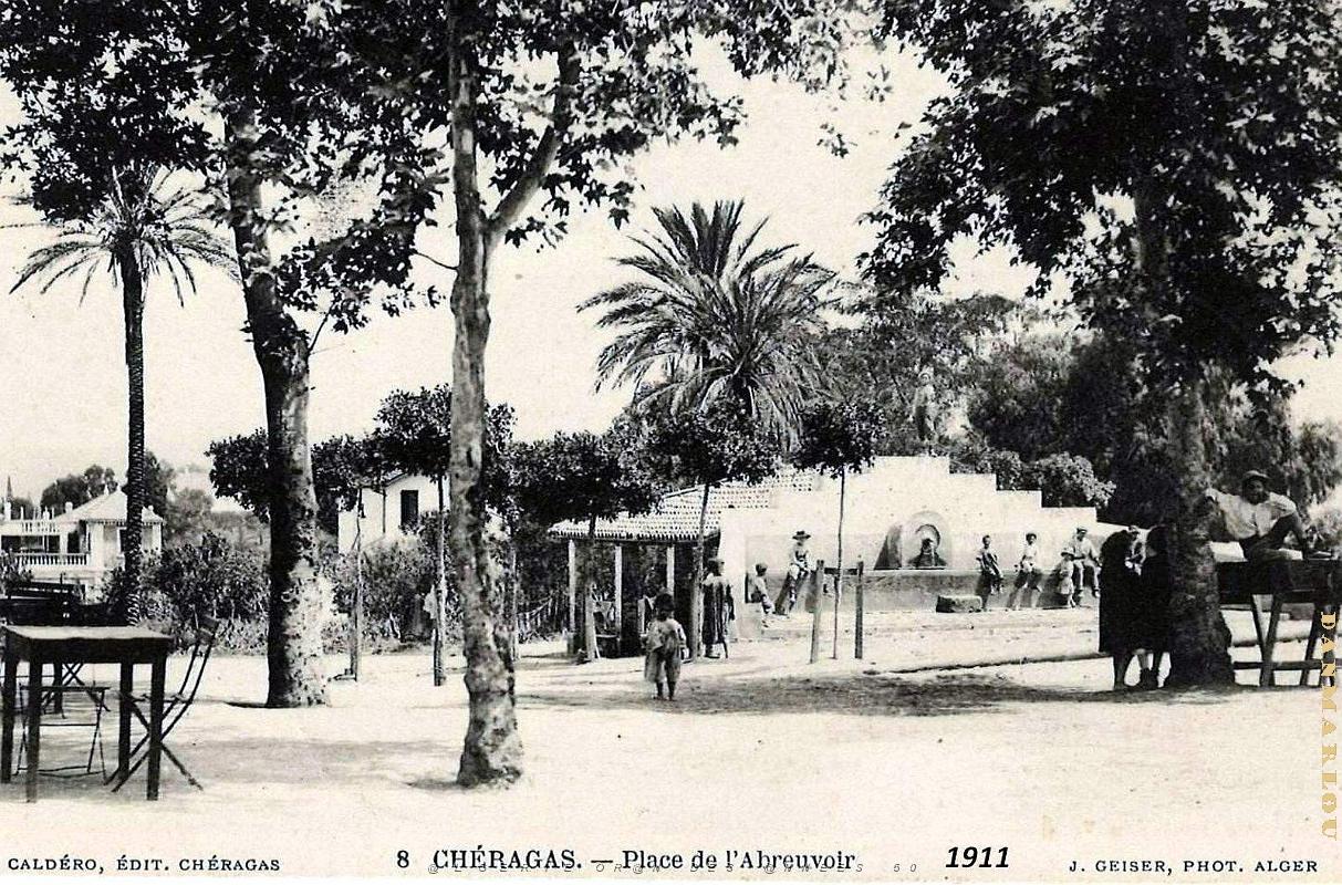 2845- Cheragas - Place de l'Abreuvoir.jpg